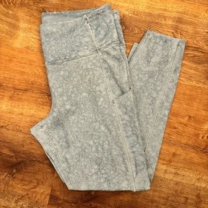 Lululemon Fast and Free Tight 25" *Nulux City Grit White Blue Fog - Size 14
